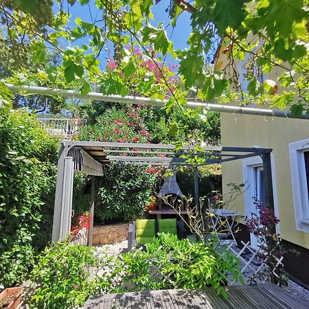 Apartman Nekic Cres Rom bilde
