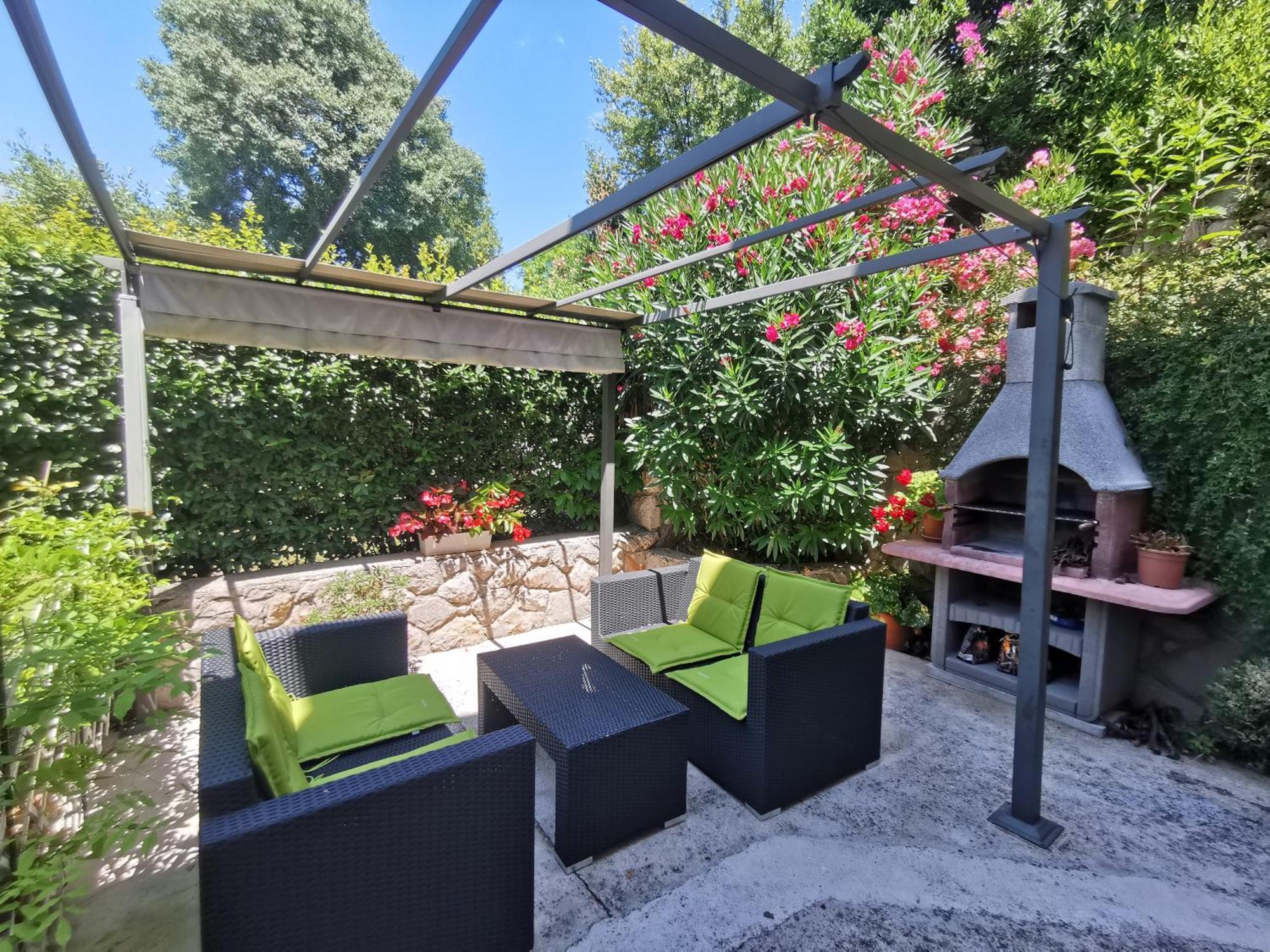Apartman Nekic Cres Rom bilde